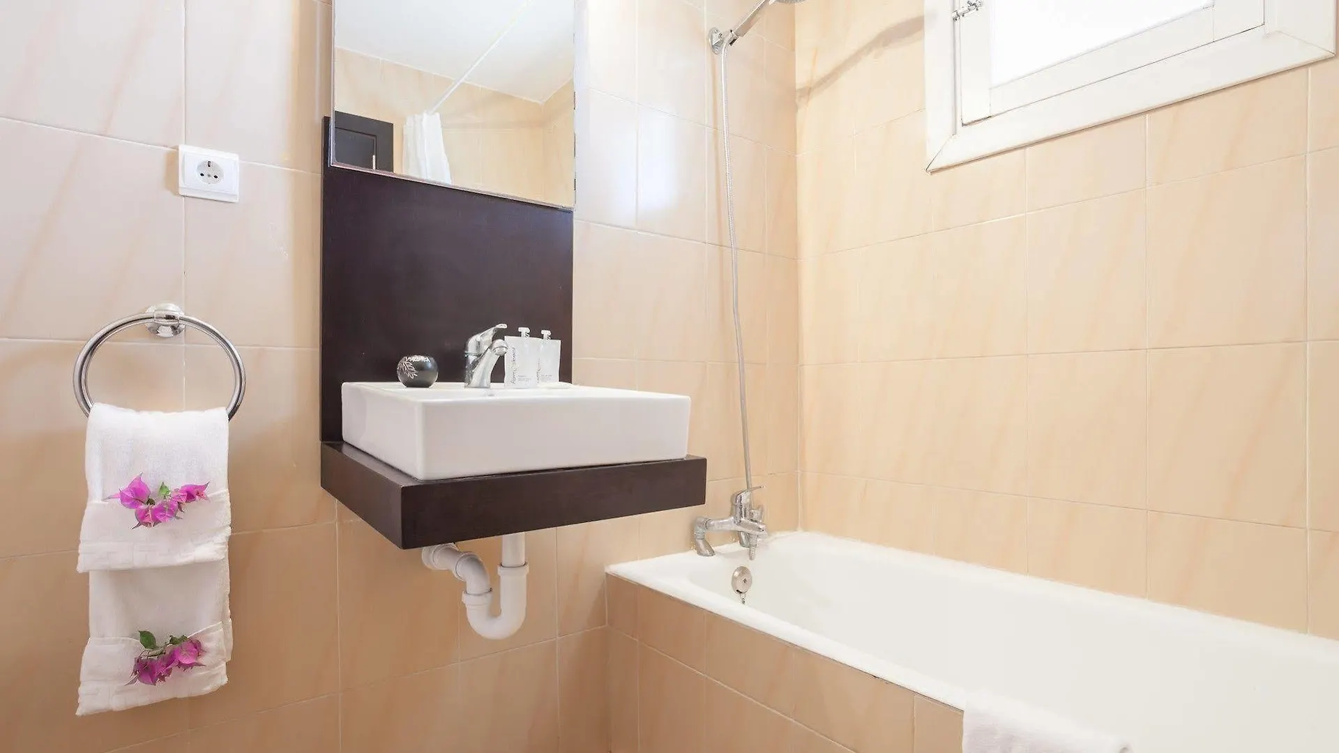 Daire Apartamentos Vista Alegre Mallorca Cala Mandia