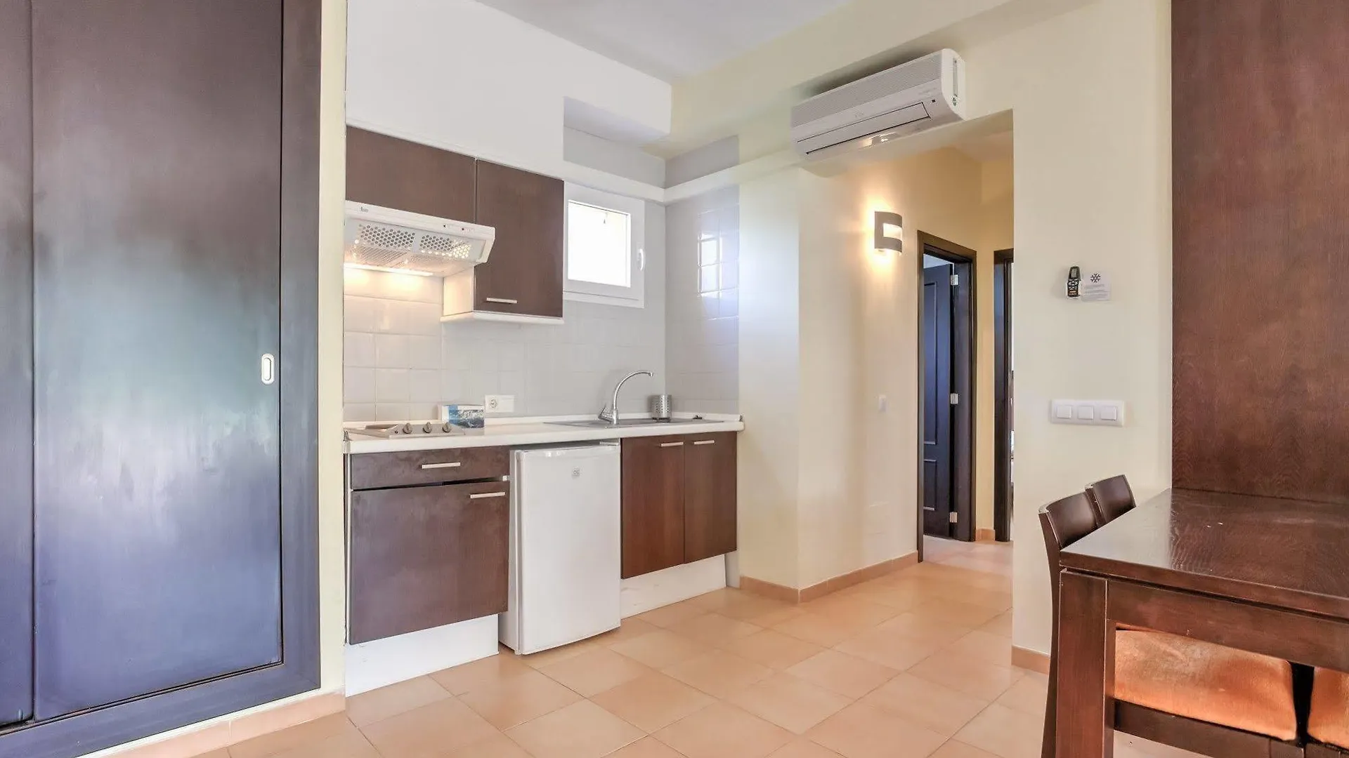 Apartamentos Vista Alegre Mallorca Cala Mandia  Cala Mandia (Mallorca)