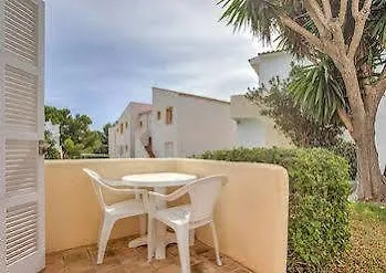 Apartamentos Vista Alegre Mallorca Cala Mandia  İspanya